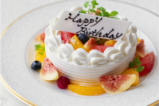 パティシエ特製生ケーキ