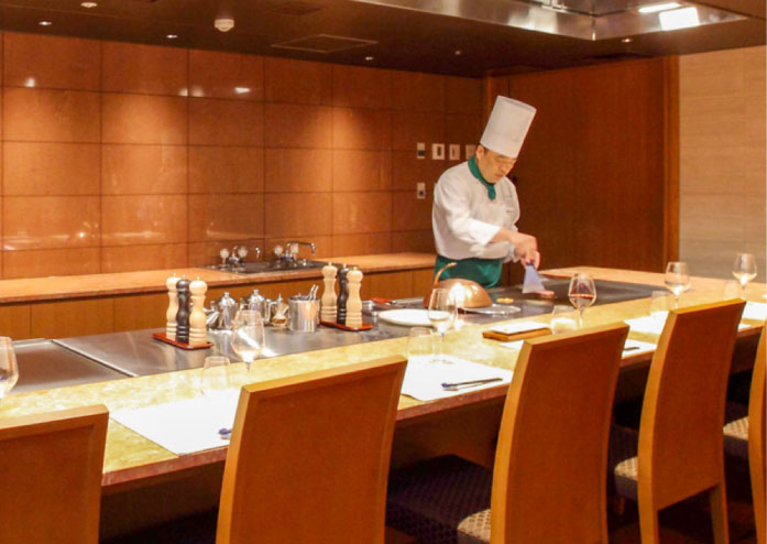 縁亭 カウンター席